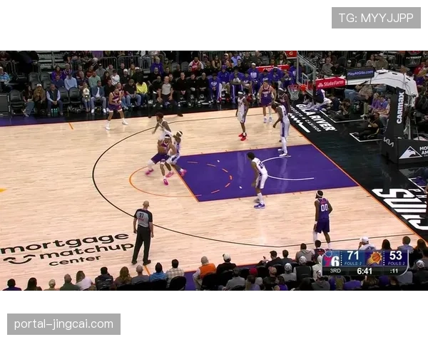 太阳布克中投能力提升至127如何影响球队半场进攻战术选择 太阳布克中投能力提升至127如何影响球队半场进攻战术选择